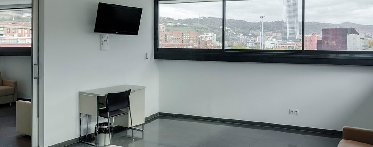 Clínica privada IMQ Zorrotzaurre - Centro de salud Bilbao